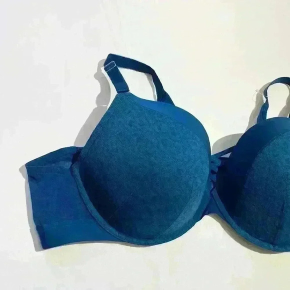 Torrid Curve Teal Cheetah Leopard Print Underwire Bombshell Bra Womens Size 50B - Picture 5 of 13